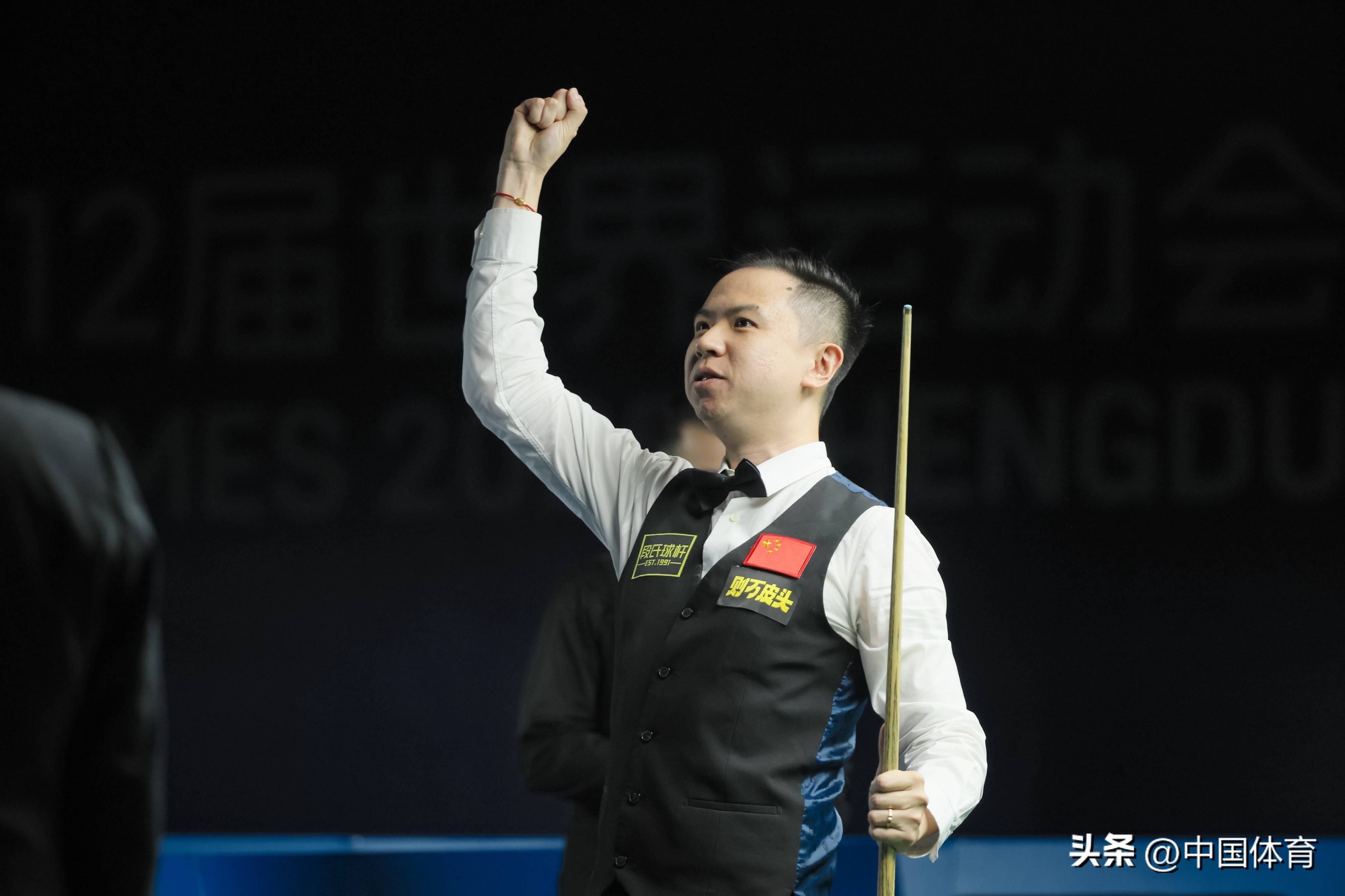 一个很典型 一个很典型